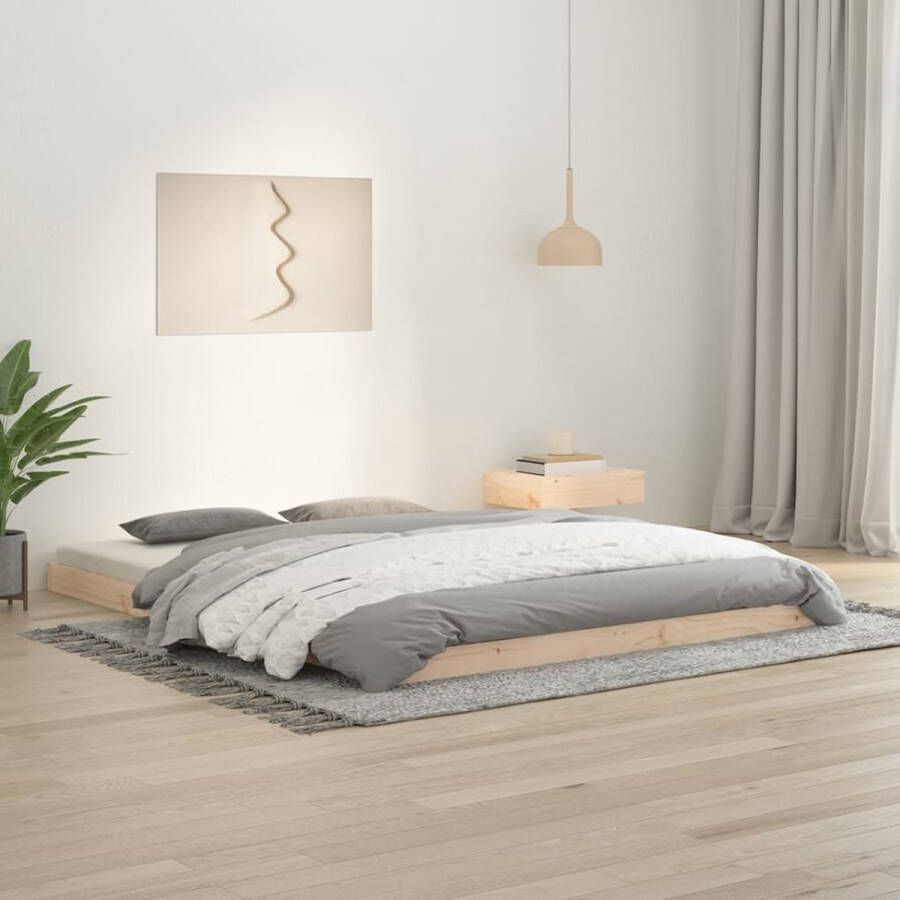 The Living Store Bedframe Massief Grenenhout King Size (150 x 200 cm)