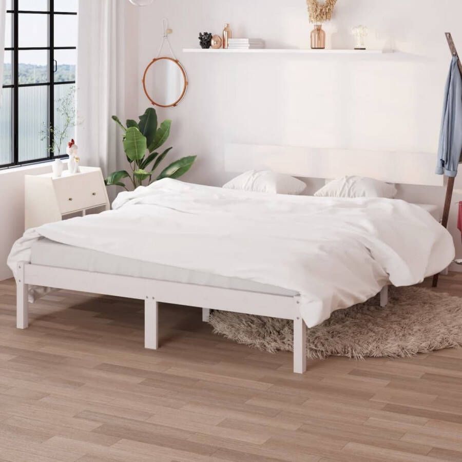 The Living Store Bedframe Wit Massief Grenenhout UK Double 135x190cm Inclusief Hoofdeinde Montage vereist Massieve Houten Bed Frame Wit Bed Frame Grenenhout Bed Frame Dubbel Bed Frame King Size Bed Frame