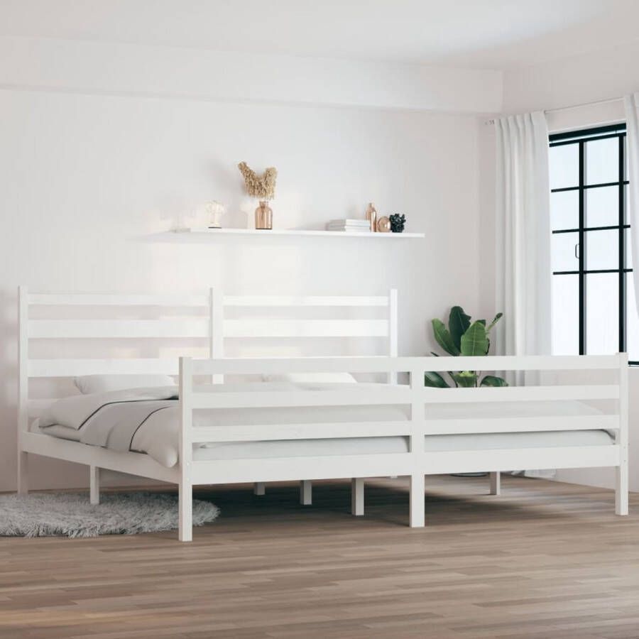 The Living Store Bedframe massief grenenhout wit 200x200 cm Bedframe Bedframes Tweepersoonsbed Bed Bedombouw Dubbel Bed Frame Bed Frame Ledikant Houten Bedframe Slaapmeubel