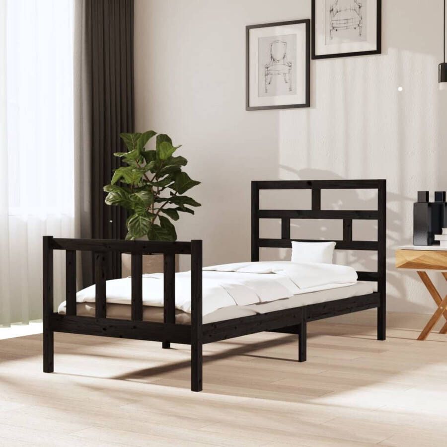 The Living Store Houten Bedframe Zwarte Massief Grenen 205.5 x 105.5 x 69.5 cm Klassiek Hoofdeinde Geschikt voor 100 x 200 cm Matras Montage Vereist Houten Bedframe Massief Grenenhout Bed Zwart Bed Klassiek Bed Tweepersoons Bed