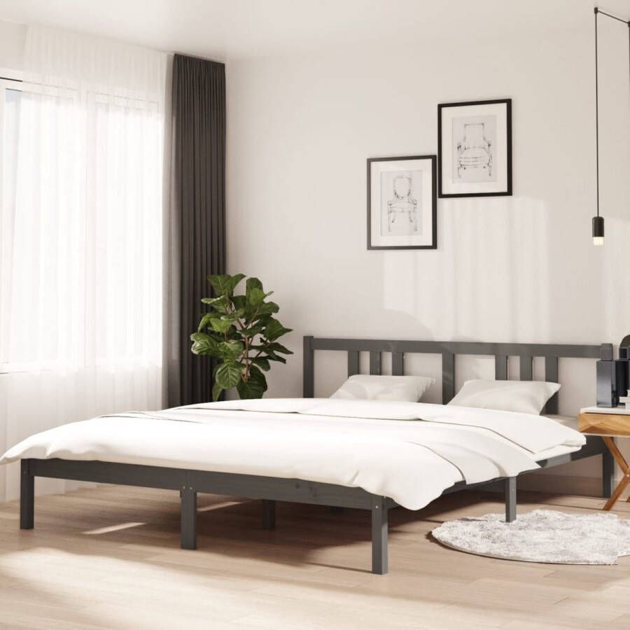 The Living Store Bed Grenenhout Grijs 205.5 x 165.5 x 69.5 cm Inclusief hoofdeind Matras 160 x 200 cm Montage vereist Houten Bed Tweepersoons Bed Bedframe Massief Grenenhout Bed Grijze Bed