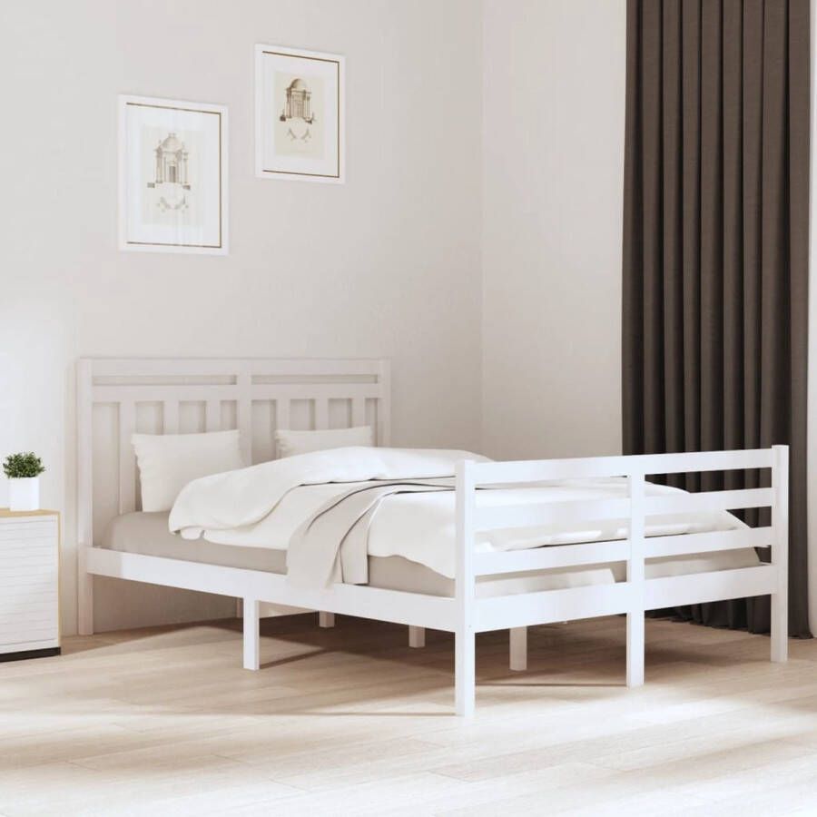 The Living Store Bedframe massief hout wit 140x200 cm Bedframe Bedframes Tweepersoonsbed Bed Bedombouw Dubbel Bed Frame Bed Frame Ledikant Houten Bedframe Tweepersoonsbedden