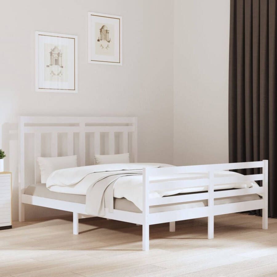 The Living Store Bedframe Grenenhout Tijdloos Multiplex lattenbodem Comfortabel Wit 205.5 x 165.5 x 69.5 cm 160 x 200 cm Montage vereist Bed Frame Houten Bedframe Grenenhout Bedframe Tweepersoons Bed King Size Bed