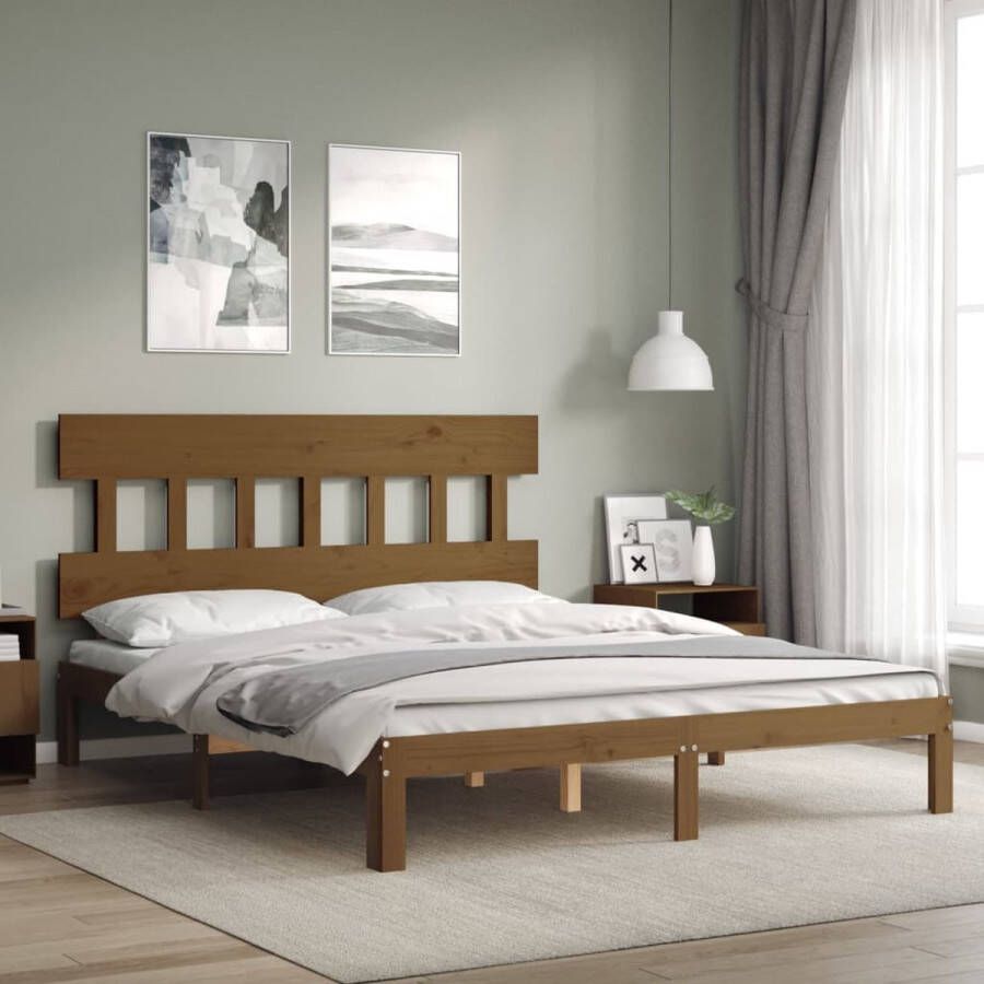 The Living Store Bedframe met hoofdbord hout honingbruin 160x200 cm Bed