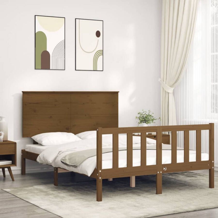 The Living Store Bedframe met hoofdbord hout honingbruin 4FT Small Double Bedframe Bedframes Bed Tweepersoonsbed Slaapkamermeubel Houten Bedframe Houten Bed Bedbodem Massief Houten Bedframe Ledikant Bedframe Met Hoofdeinde