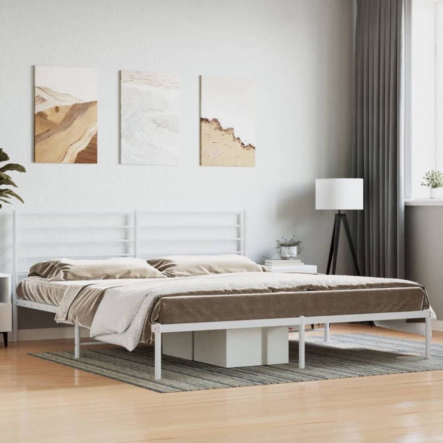 The Living Store Bedframe met hoofdbord metaal wit 180x200 cm Bed