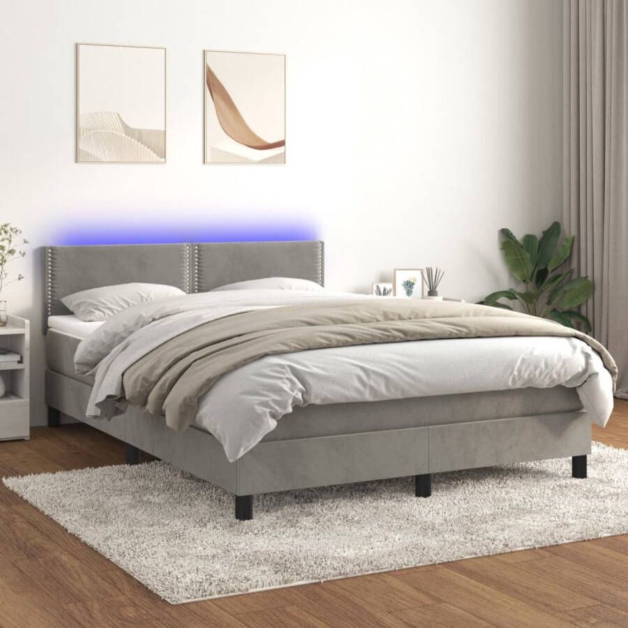 The Living Store Boxspring Fluwelen Bed met LED en Pocketvering 193x144 cm Lichtgrijs