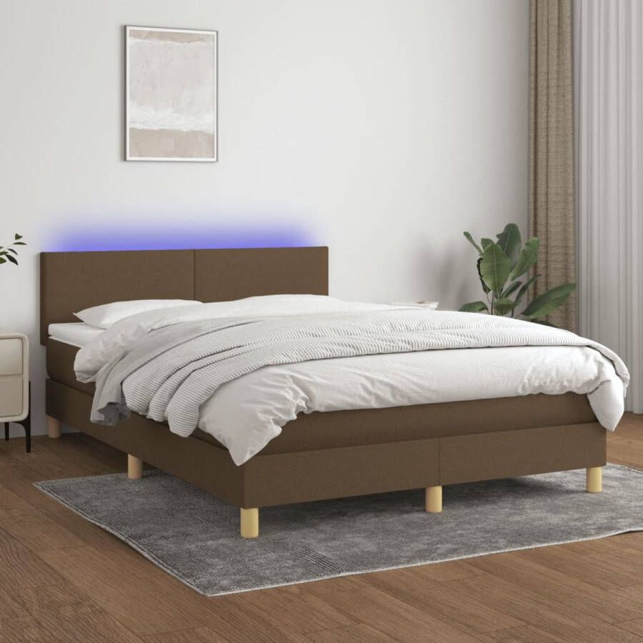 The Living Store Boxspring met matras en LED stof donkerbruin 140x200 cm Boxspring Boxsprings Bed Slaapmeubel Boxspringbed Boxspring Bed Tweepersoonsbed Bed Met Matras Bedframe Ledikant Bed Met LED