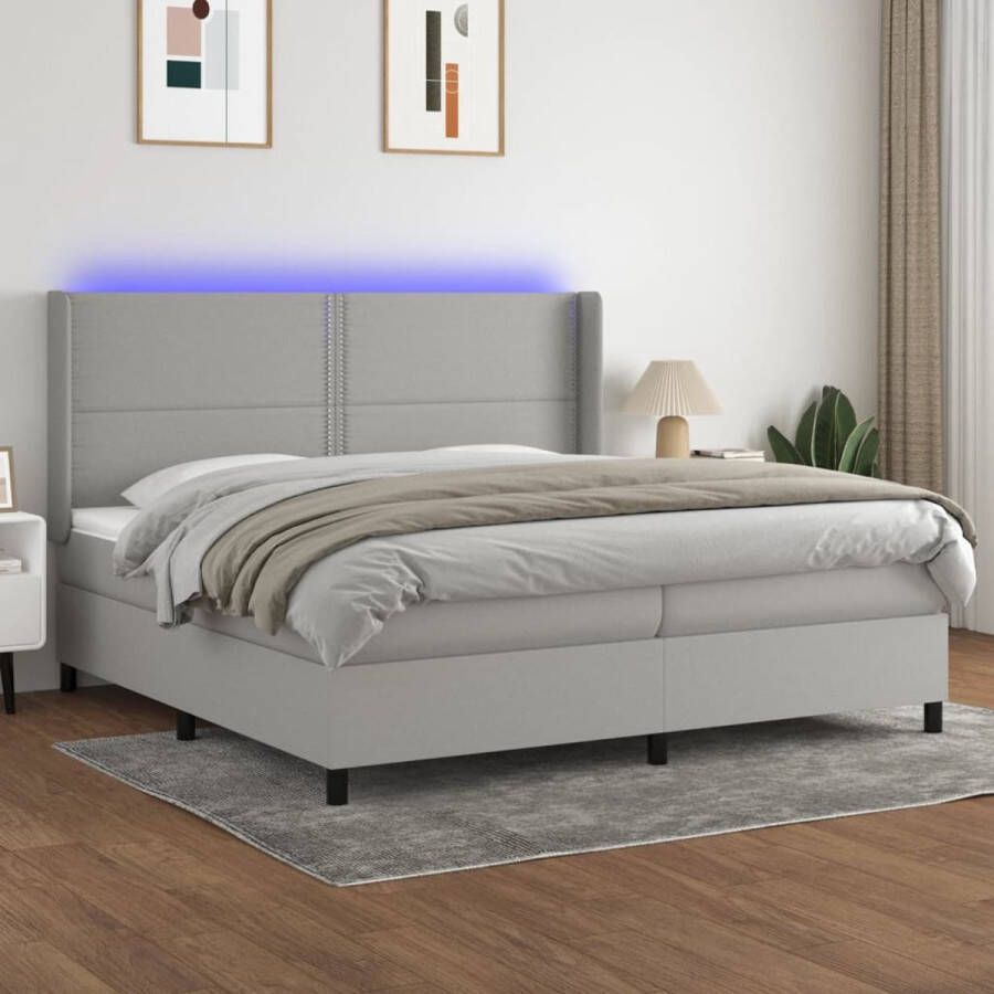 The Living Store Boxspring met matras en LED stof lichtgrijs 200x200 cm Boxspring Led Bed Slaapcomfort Pocketed Spring Mattress Adjustable Headboard