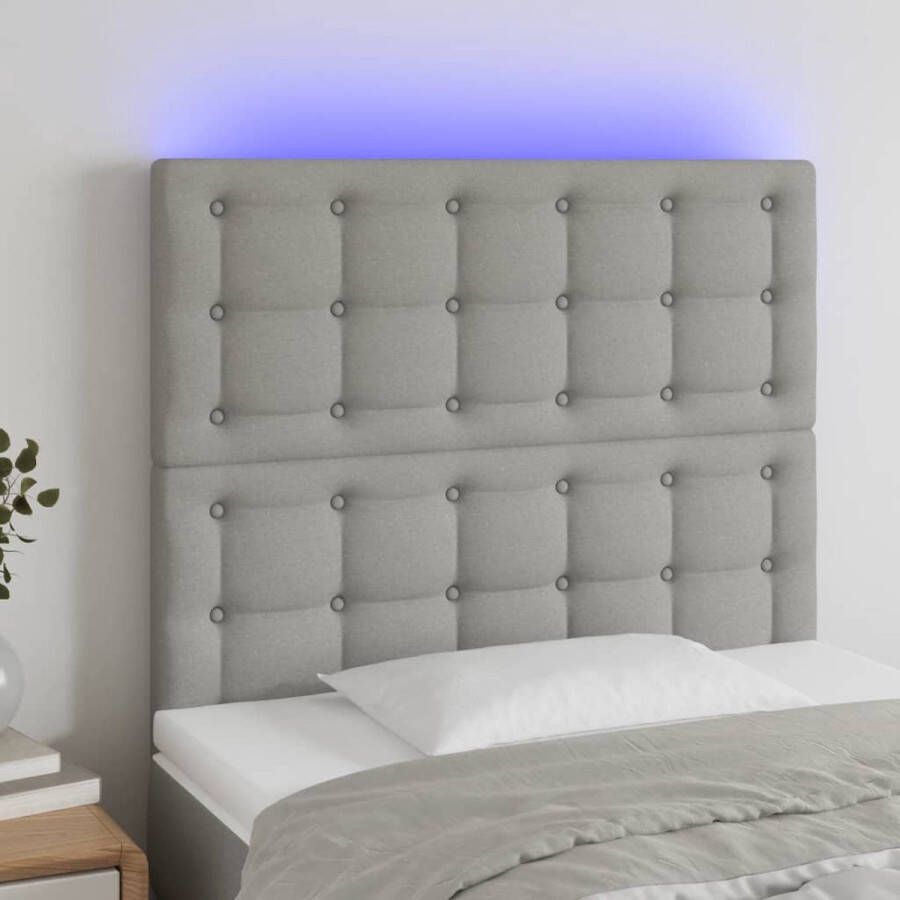 The Living Store Hoofdbord LED 80x5x118 128 cm stof lichtgrijs Bedonderdeel
