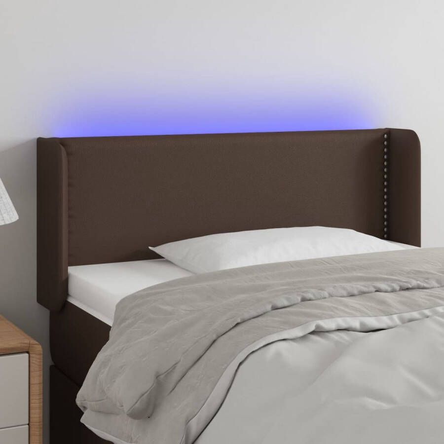 The Living Store Hoofdbord LED Bruin 83 x 16 x 78 88 cm Duurzaam Kunstleer Verstelbare Hoogte Kleurrijke LED-verlichting Inclusief LED-strip
