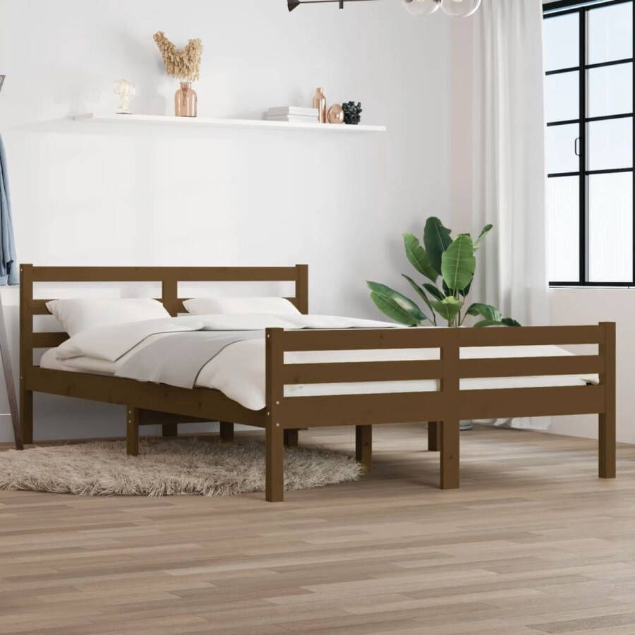 The Living Store Houten Bedframe Modern Bedroom Bedframes Afmetingen- 205.5 x 165.5 x 69.5 cm Kleur- Honingbruin Materiaal- Massief grenenhout Montage vereist