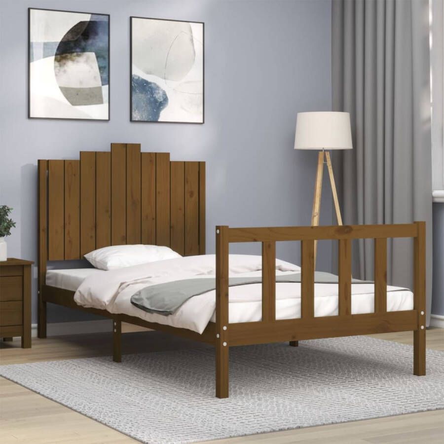 The Living Store Massief Grenenhouten Bedframe Honingbruin 205.5 x 105.5 x 110 cm Multiplex lattenbodem Functioneel hoofd- en voeteneinde Matras apart verkrijgbaar Montage vereist