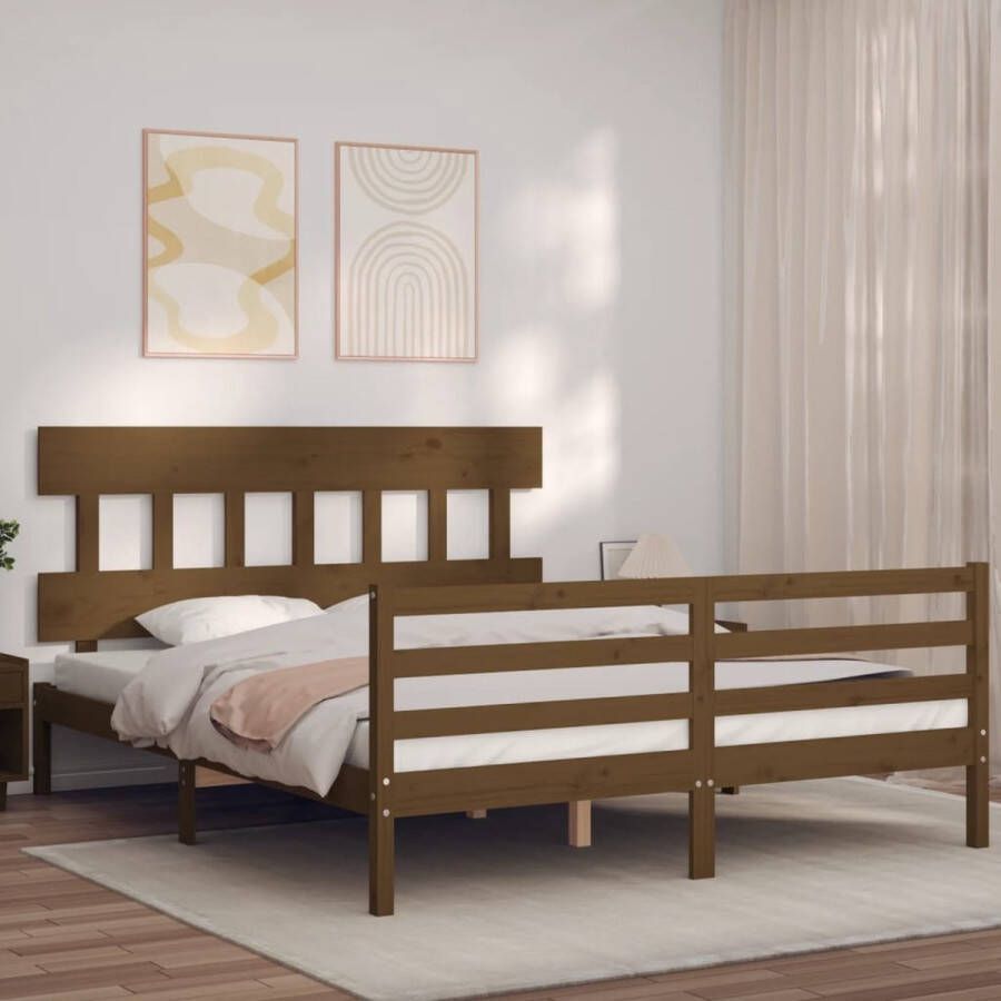 The Living Store Massief Grenenhouten Bedframe Honingbruin 205.5 x 165.5 x 81 cm Geschikte matras- 160 x 200 cm Montage vereist