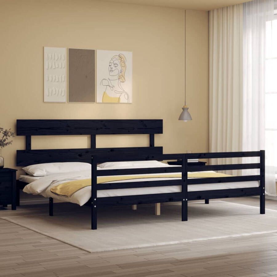 The Living Store Massief Grenenhouten Bedframe Zwart 205.5 x 205.5 x 81 cm