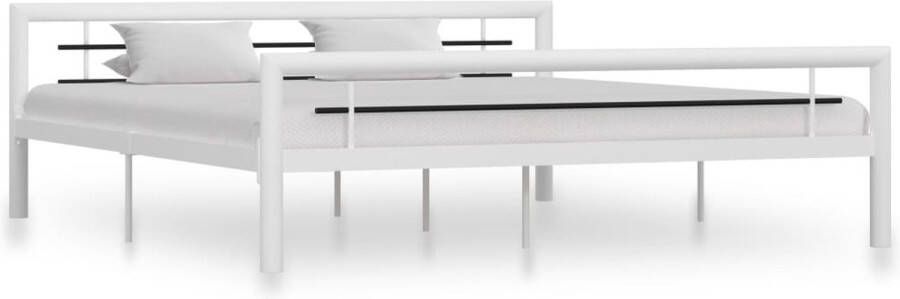 The Living Store Metalen Bedframe Elegant en Klassiek Bed 180x200 cm Ken- Massieve constructie
