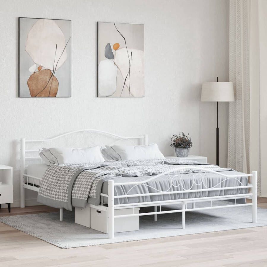 The Living Store Metalen Bedframe Elegante slaapkamer sfeer Massieve constructie Inclusief lattenbodem Wit 210x167x85 cm Geschikt voor matras 160x200 cm