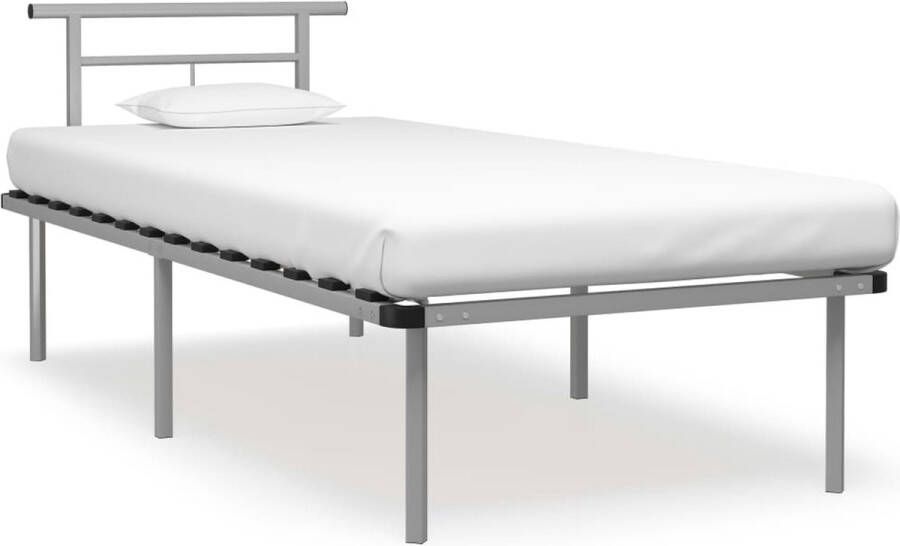 The Living Store Metalen Bedframe Grijs 90 x 200 cm Massieve constructie Stevige lattenbodem Matras niet inbegrepen Metalen Bedframe Grijs Bedframe Tweepersoons Bed King Size Bed Boxspring Bed