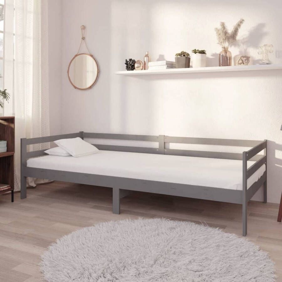 The Living Store Slaapbank met matras massief grenenhout grijs 90x200 cm Bedbank Bedbanken Bed Bank Bed Banken Slaapbank Slaapbanken Slaap Bank Slaap Banken Houten Bedbank Houten Bedbanken Houten Slaapbank