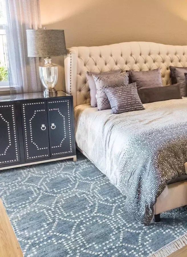 The Rug Republic Handgemaakt blauw ivoorkleurig Kardan tapijt