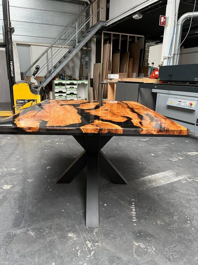 TopTafels Epoxy Eettafel Boomstamtafel NIEUW