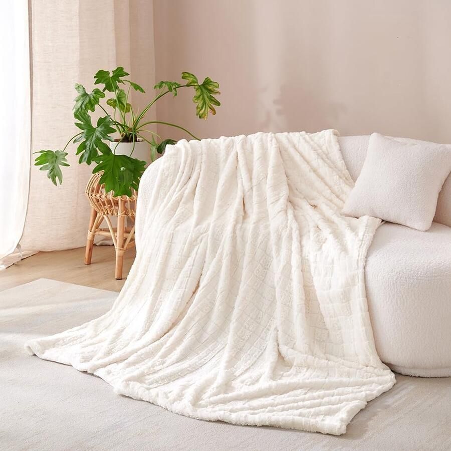 Trankielo Luxe Pluizige Woondeken in Wit Geruit Design 220x240 cm Perfect voor Bank en Bed