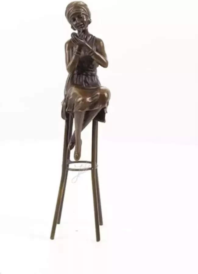 Bronzen beeld Meisje op stoel Bronzen beeldje Make up 27 cm hoog