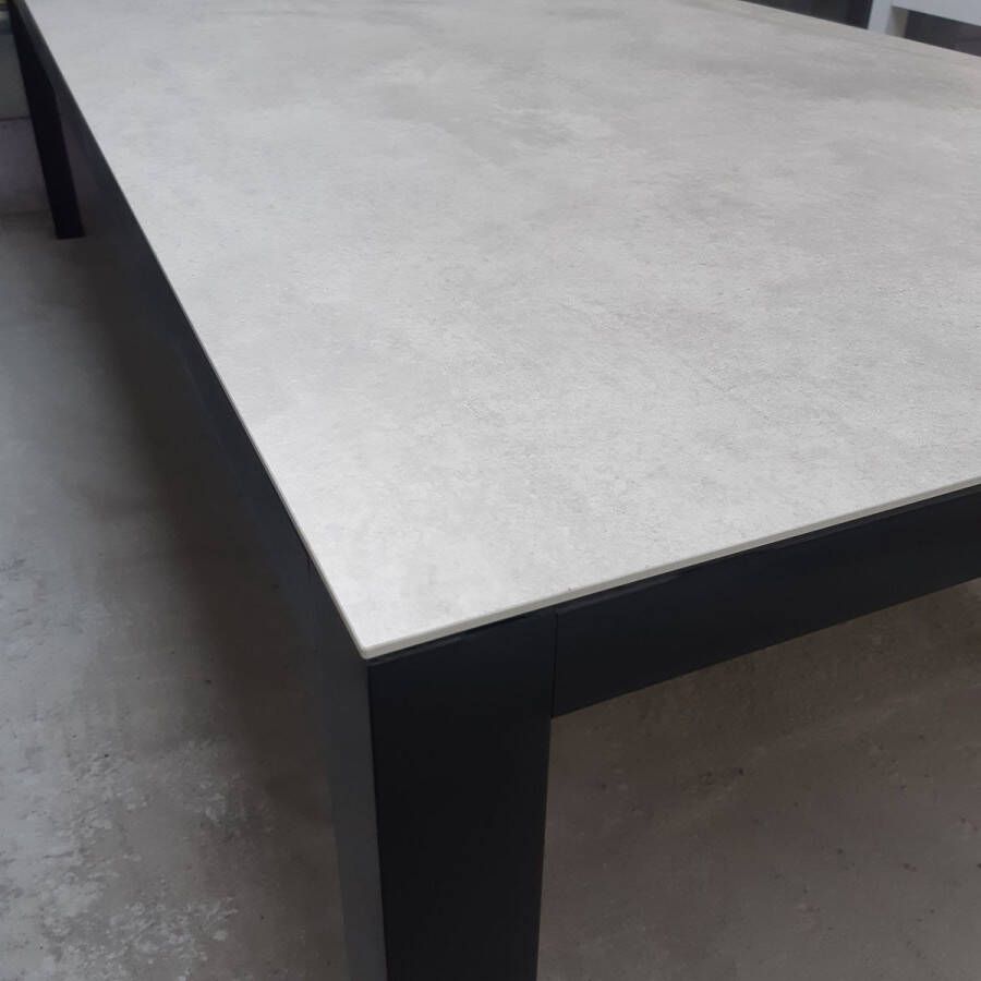 Tuinbeleving Tuintafel keramisch blad betongrijs 70x80cm