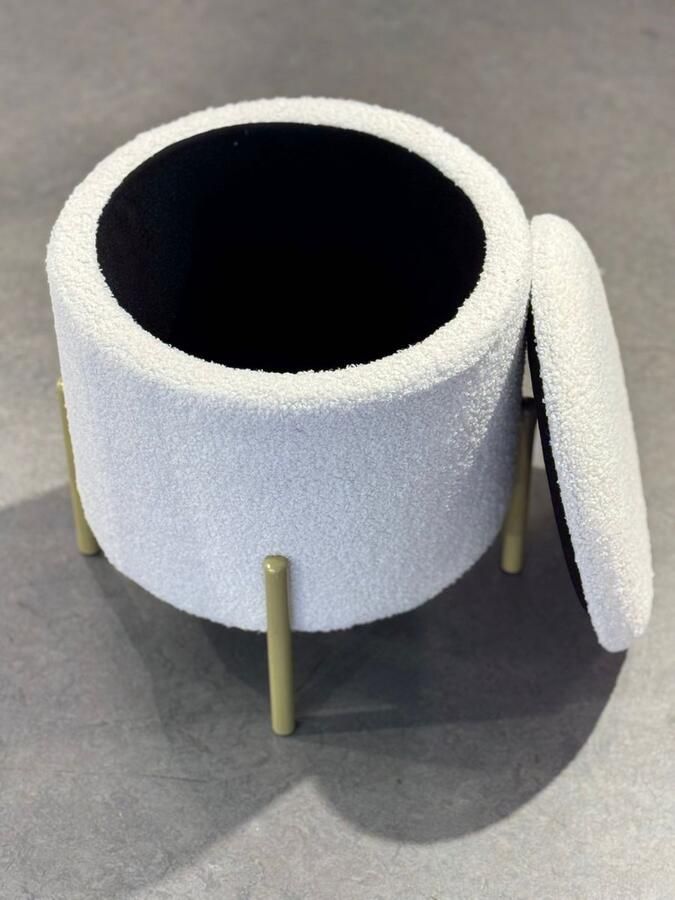 TuttoBello Luxe Ronde Poef met vier gouden metalen poten Met opbergruimte Voetenbank met opbergruimte Zitkist met deskel Wit Stof 30 x 31 cm