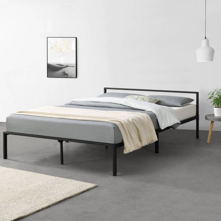 Unbranded Stalen bed Corin Bedframe Met bedbodem 160x200 cm Matzwart Modern design