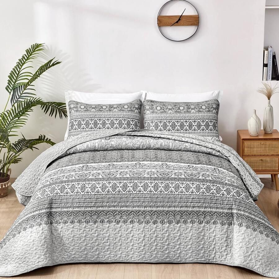 Unyqoos Sfeervolle Bedsprei Set van 240x260 cm met Twee Kussenslopen voor Slaapkamer en Bank