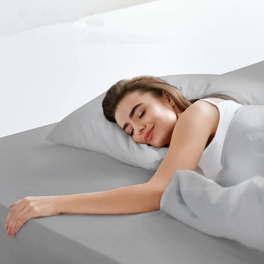 Unyqoos Zacht en Comfortabel Bedlaken van Geborsteld Microvezel voor Optimaal Slaapcomfort Geschikt voor Diepe Matrassen Lichtgrijs