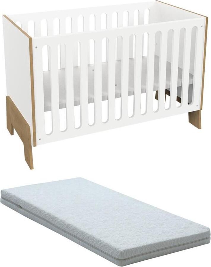 Vente-unique Babybed 60 x 120 cm MDF Wit en houtlook + matras BERUVO L 64.6 cm x H 83.4 cm x D 127.2 cm