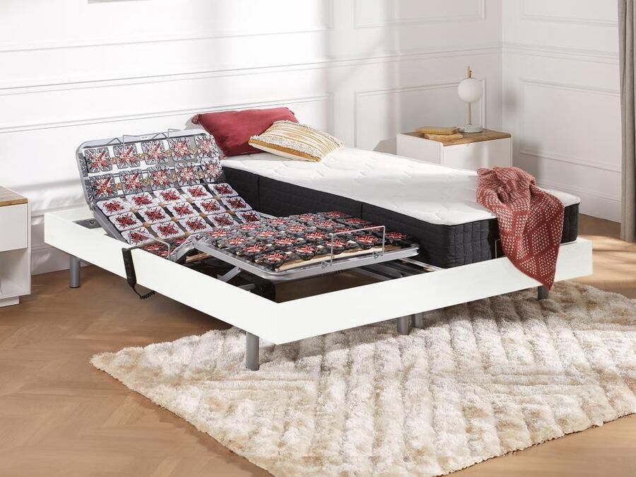 Vente-unique Elektrisch relaxbed met pocketveren en vormgeheugenmatras PHANES van DREAMEA OKIN motoren Wit 2 x 90 x 200 cm L 200 cm x H 35 cm x D 180 cm - Foto 3