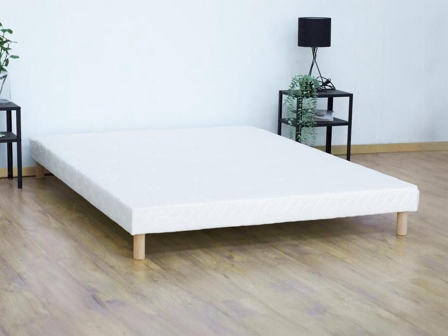 Vente-unique Decoratieve gewatteerde bedbodem 140 x 190 cm 9 latten Wit ASTHENIS van YSMÉE L 190 cm x H 23 cm x D 140 cm