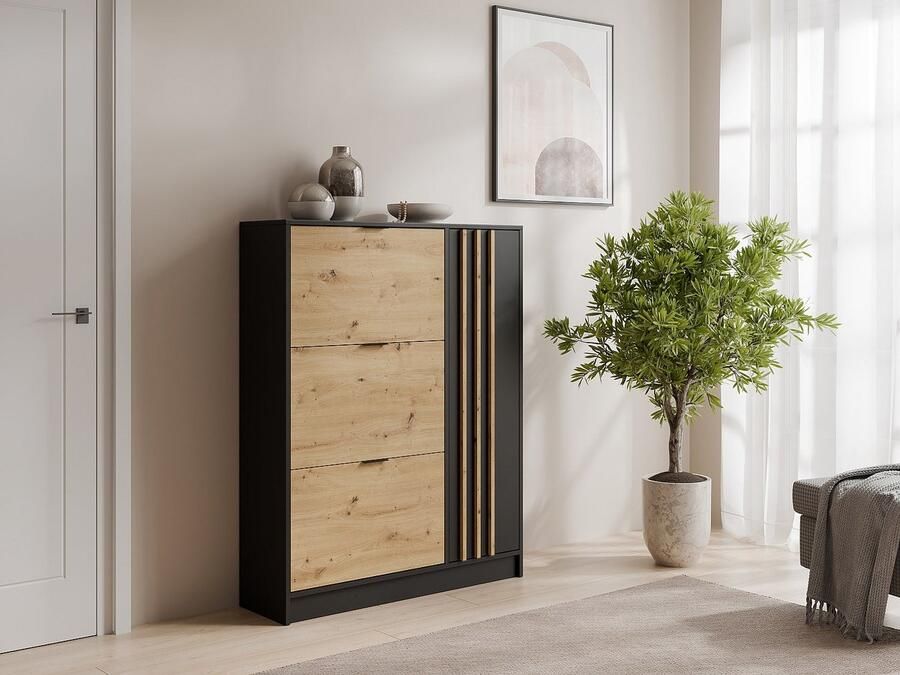Vente-unique Schoenenkast met 1 deurtje en 3 openklappende compartimenten Houtlook en zwart JANAKIA - Foto 3