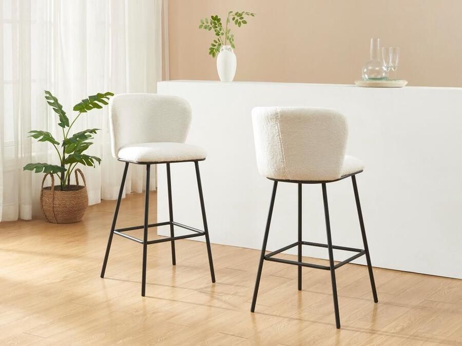 Vente-unique Set van 2 barkrukken in bouclé en metaal Wit SENORASE L 50 cm x H 97 cm x D 54 cm