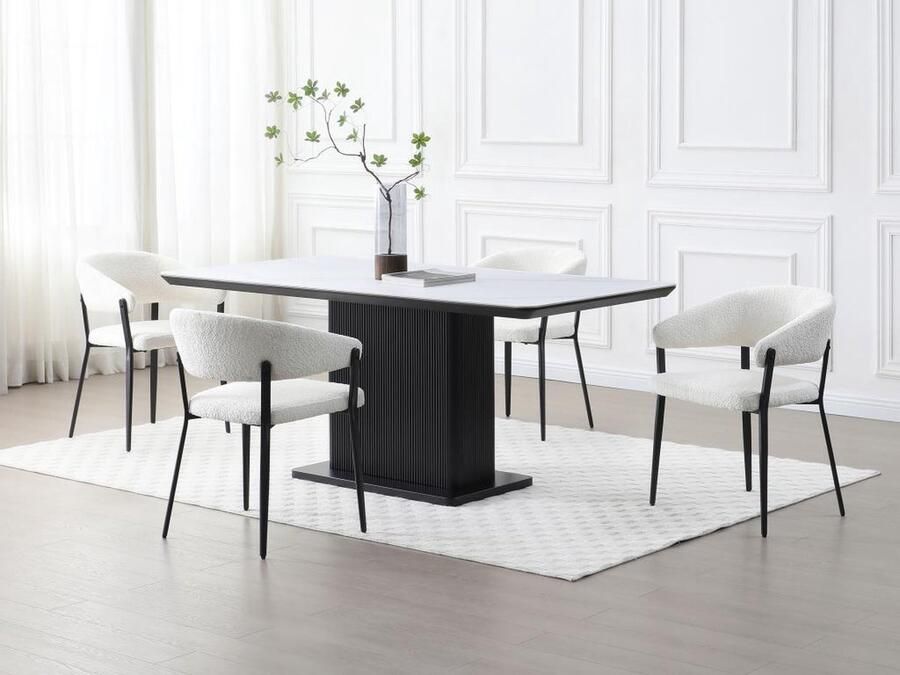 Vente-unique Set van 6 stoelen met armleuningen van boucléstof en zwart metaal Wit AVRELA L 56 cm x H 77 cm x D 55 cm - Foto 2