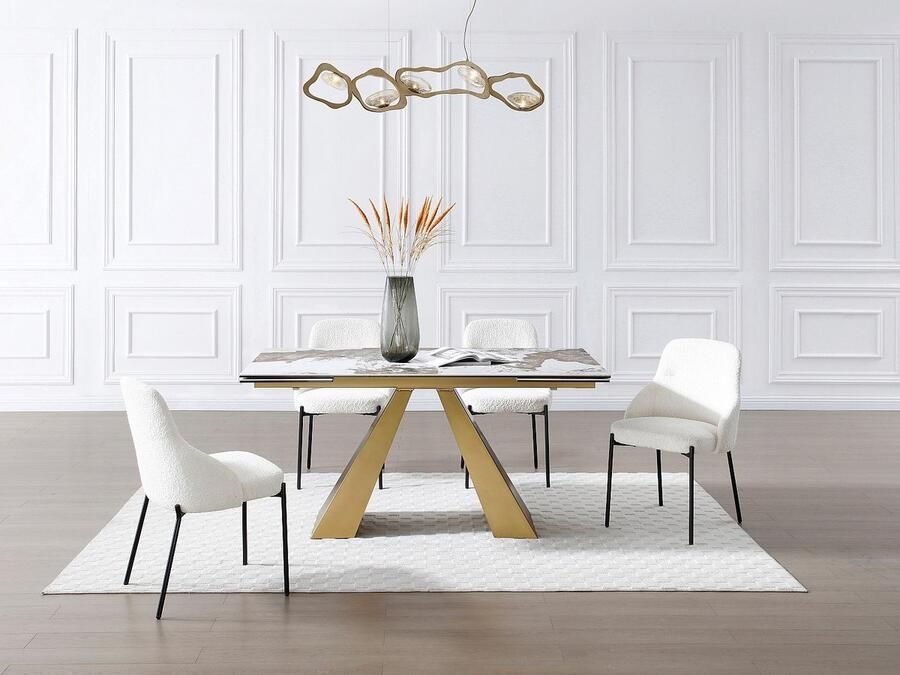 Vente-unique Uitschuifbare eettafel voor 6 tot 10 personen van gehard glas keramiek en goudkleurig metaal Wit en taupegrijs marmereffect LOZIPA van Maison Céphy L 240 cm x H 76 cm x D 90 cm - Foto 3