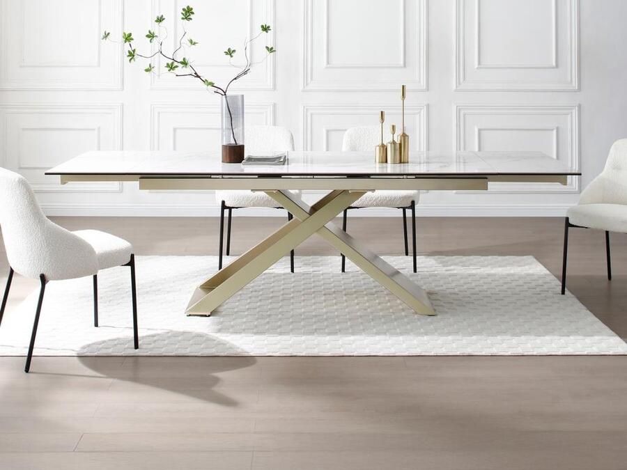 Vente-unique Verlengbare eettafel 6 tot 10 plaatsen van keramiek gehard glas en metaal Wit marmereffect en goudkleurig XERENA van Maison Céphy L 260 cm x H 76 cm x D 90 cm - Foto 2