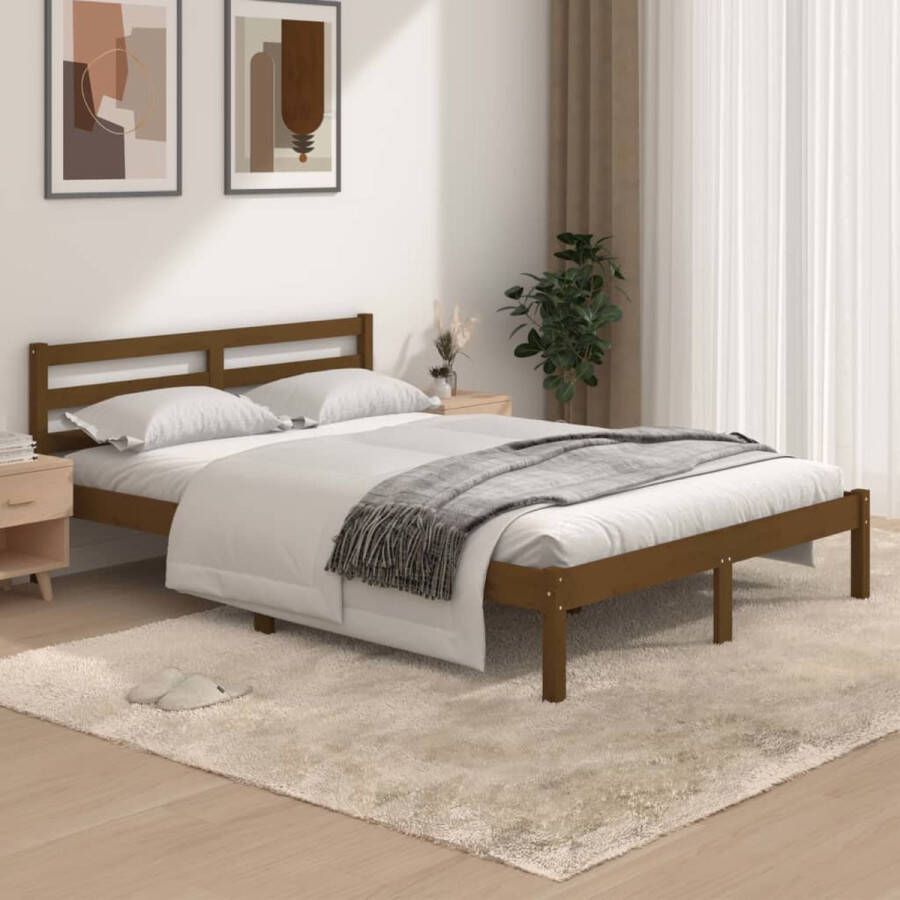 VidaLife Bedframe grenenhout honingbruin 135x190 cm 4FT6 Double