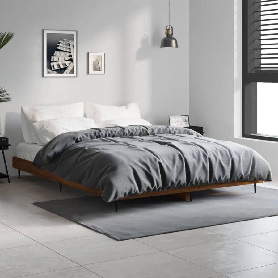 VIDAXL Bedframe zonder matras bewerkt hout bruin eikenkleur 140x190 cm