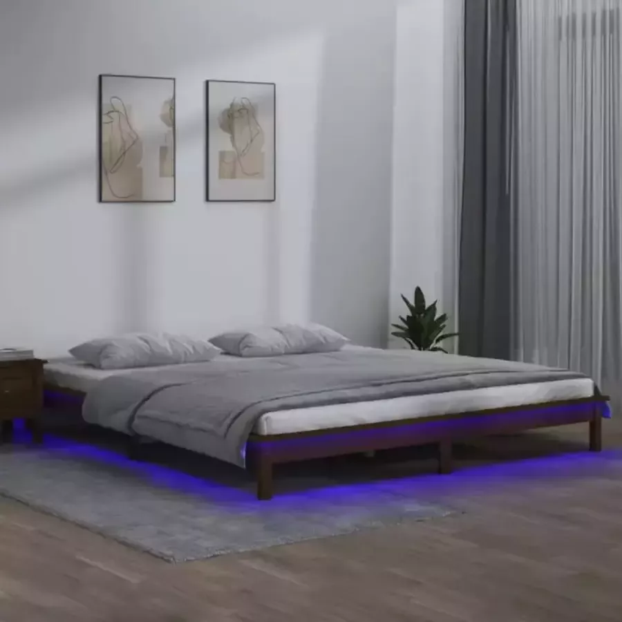 VidaXL -Bedframe-LED-massief-hout-honingbruin-200x200-cm