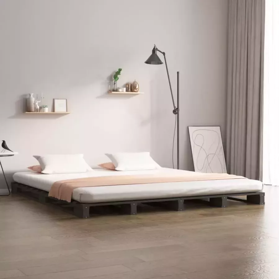 VidaXL -Palletbed-massief-grenenhout-grijs-200x200-cm