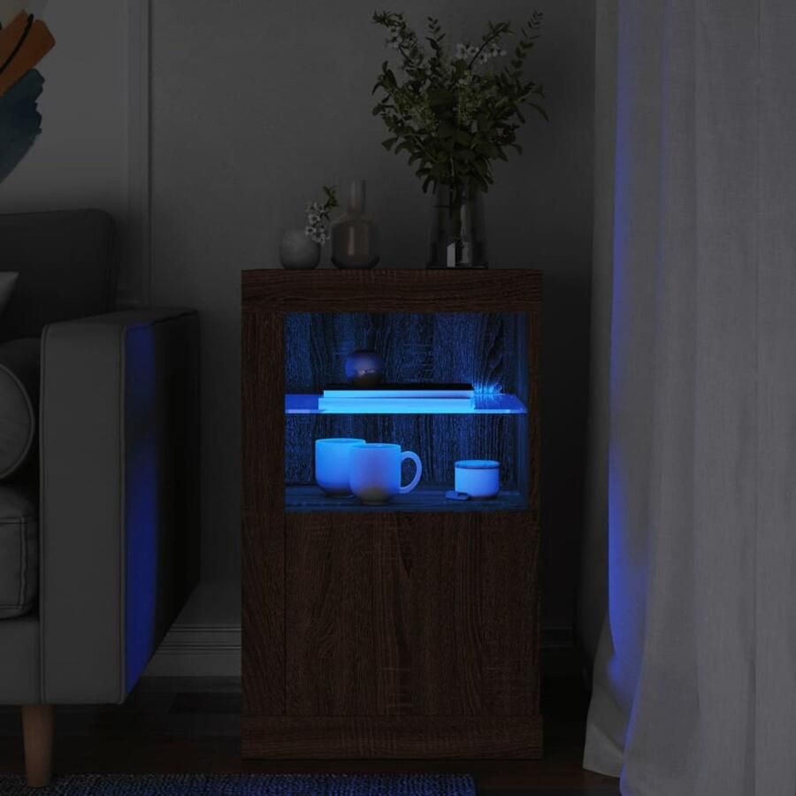 The Living Store Bijzetkast met LED-verlichting bewerkt hout bruin eikenkleur Bijzetkast Led Lampen Houten Kast Bruine Eiken Opbergkast