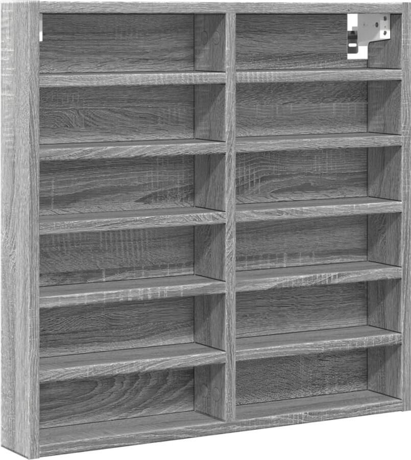 The Living Store Vitrinekast 60x8 5x58 cm bewerkt hout grijs sonoma eikenkleur Vitrinekast Displaykast Woonkamerdecoratie Slaapkamermeubilair Grijze Meubels