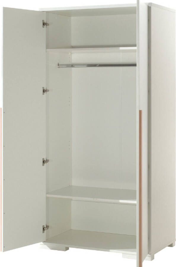 Vipack Deze LONDEN set in het wit bestaat uit een bed (90x200) met een bijpassend uitschuifbaar bed een nachtkastje en een kledingkast met 2 deuren