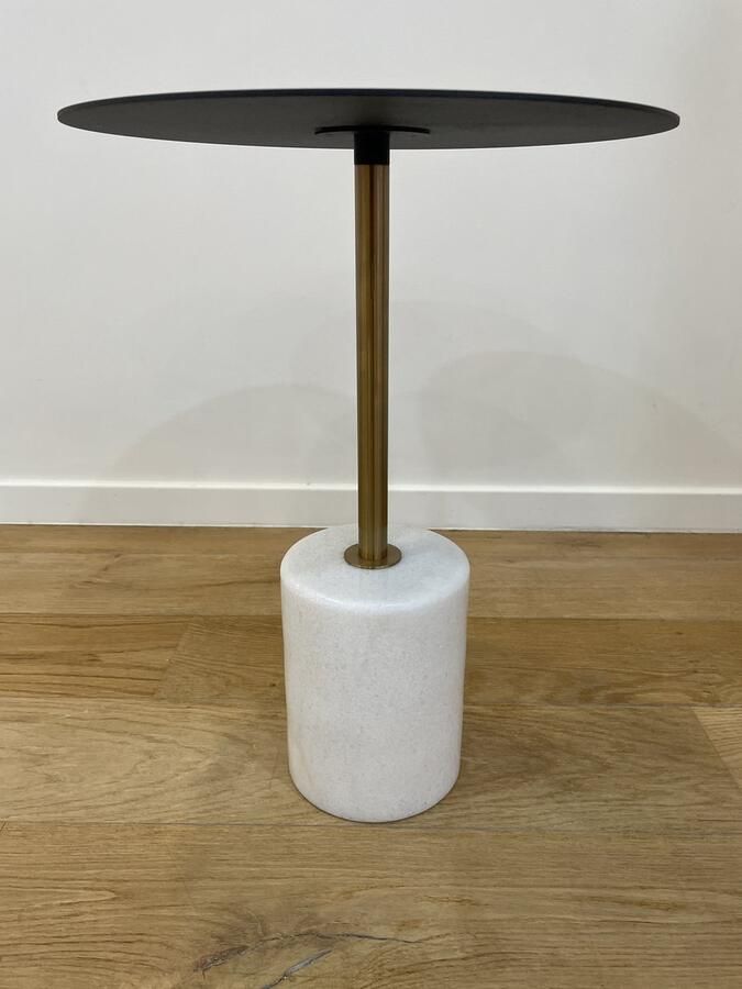 VL Home VLHOME metalen ronde marmeren bijzettafel 40Ø x 40H Zwart & Wit