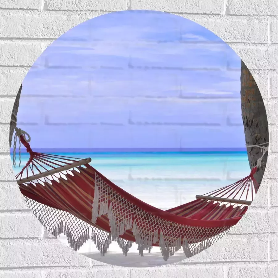 WallClassics Muursticker Cirkel Rode Ibiza Hangmat op Tropisch Strand 70x70 cm Foto op Muursticker