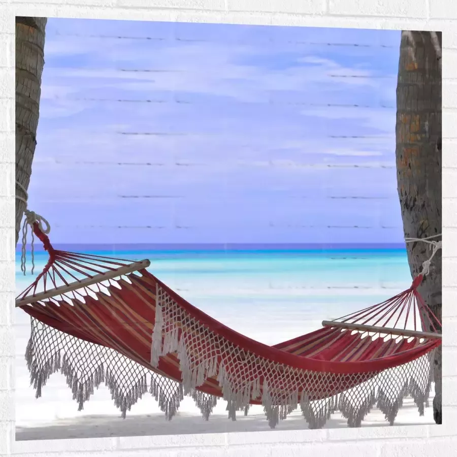 WallClassics Muursticker Rode Ibiza Hangmat op Tropisch Strand 100x100 cm Foto op Muursticker